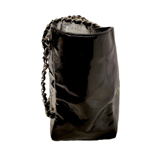 Chanel Triple CC Black Patent Leather Chain Link Perforated Shoulder Bag - Picture 4 of 10